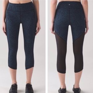 Lululemon HR Deep Breath Crop 21" Leggings